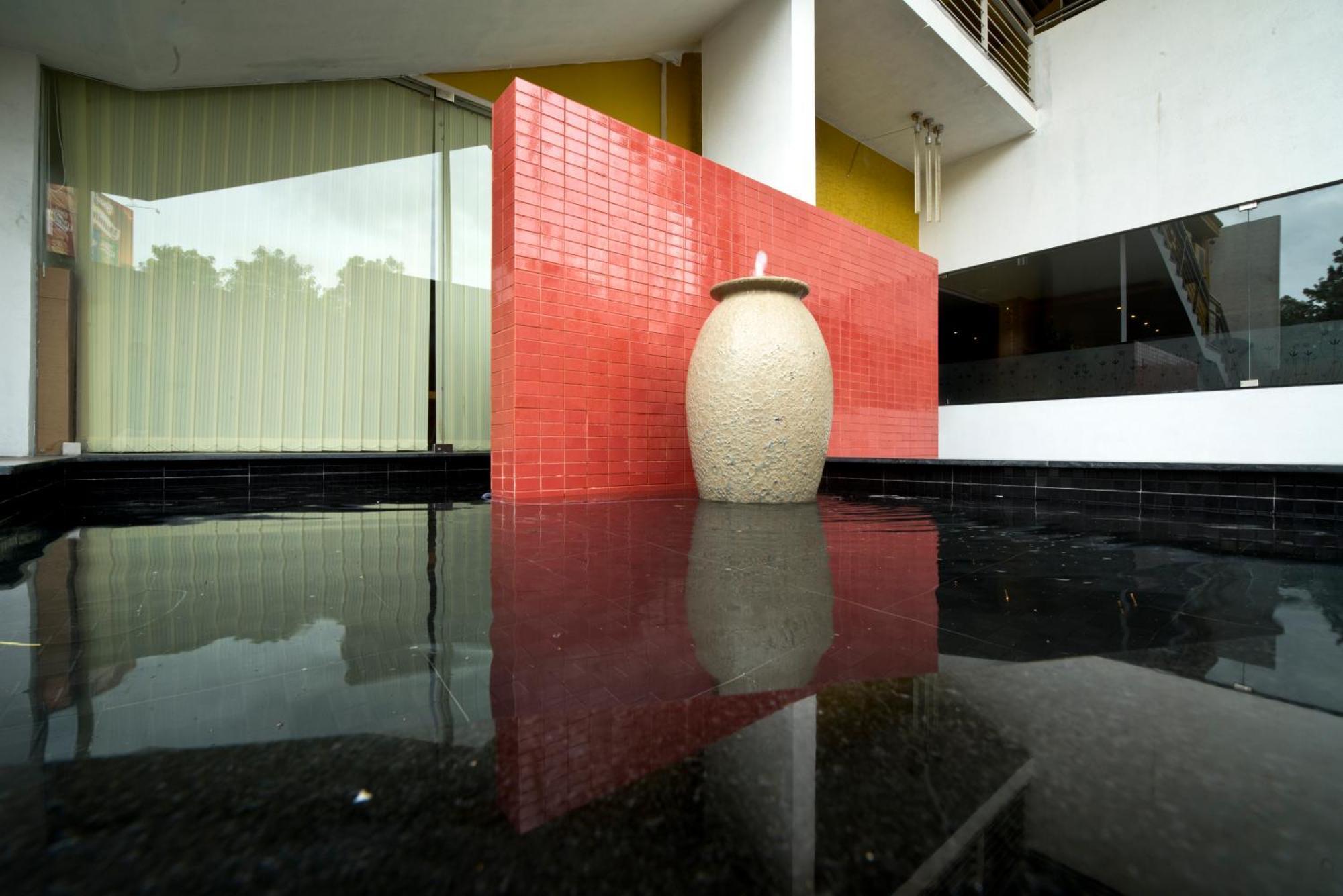 President Hotel Mysore Ngoại thất bức ảnh